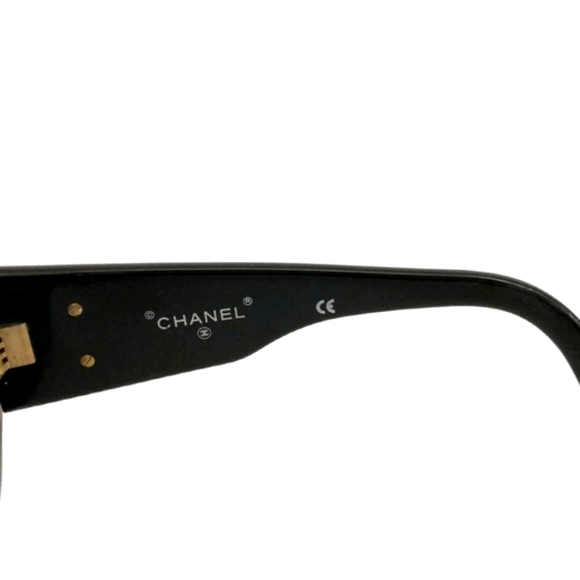 Chanel Black & Gold CC Vintage Women's Sunnies (VERY GOOD)(CASE)(READ)✨️🖤✨️ - Picture 7 of 10